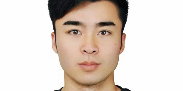 The picture shows Shihai Mao. 